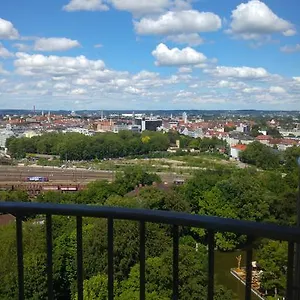 hotelturm-augsburg.getmunichhotels.com/