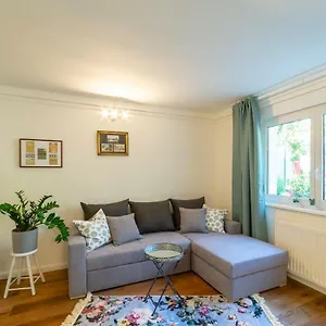 burgerpark-apartments.find-berlin-hotels.com/